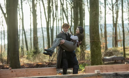 Чужестранка 4 сезон 3 серия