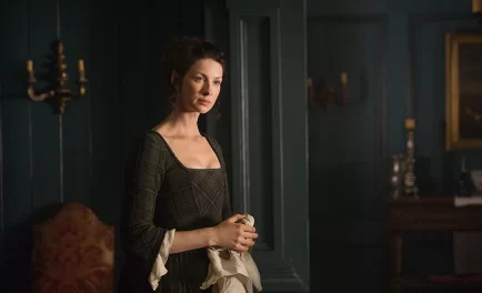 Чужестранка 1 сезон 6 серия