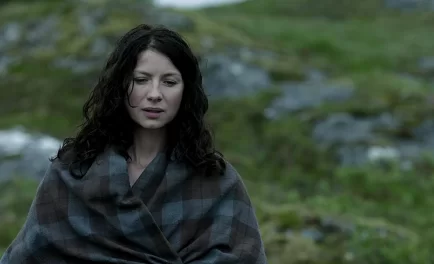 Чужестранка 1 сезон 12 серия